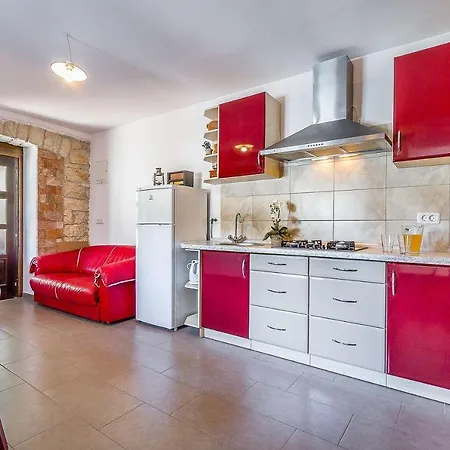 Mala Hiza Villa Peresiji
