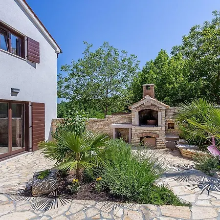 Villa Mala Hiza Peresiji